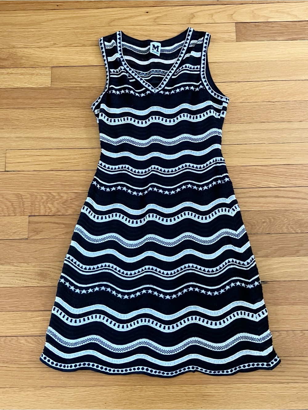 M Missoni Black White Stripe Zigzag Sleeveless Casual Classic Retro Dress 40 8